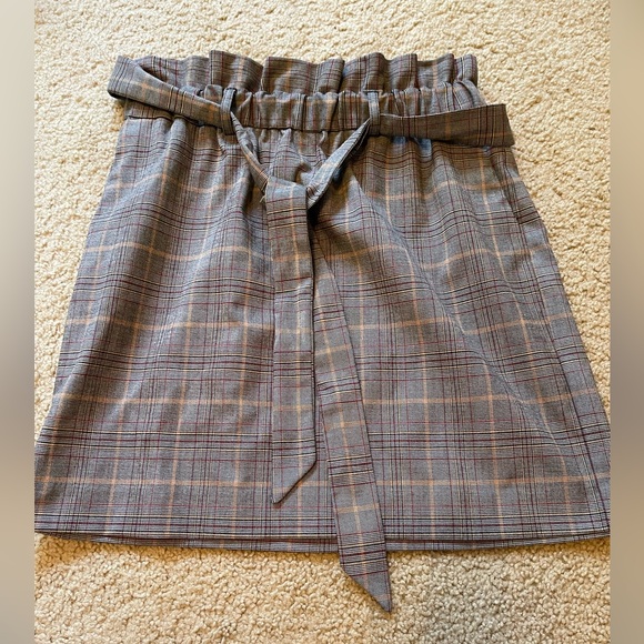 *NWT* Express midi plaid skirt - Picture 1 of 8